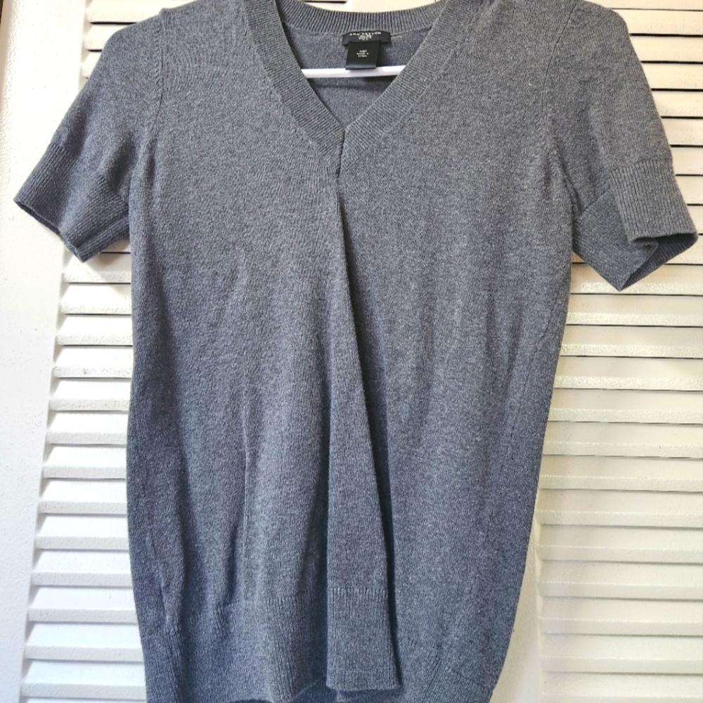 Women's XSP Ann Taylor Short Sleeve Sweater Grey